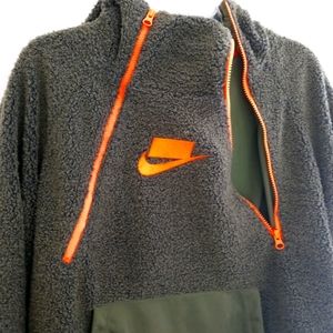 Nike women's XL hoodie